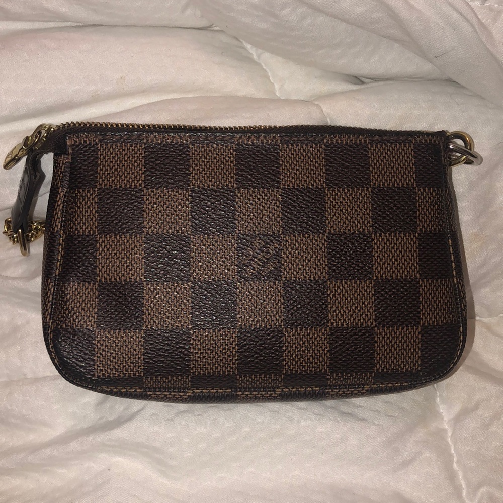 LOUIS VUITTON DAMIER AZURE POCHETTE